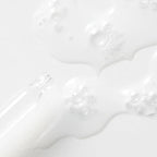 Blithe Inbetween Makeup Prep Essence, lightweight texture and finish