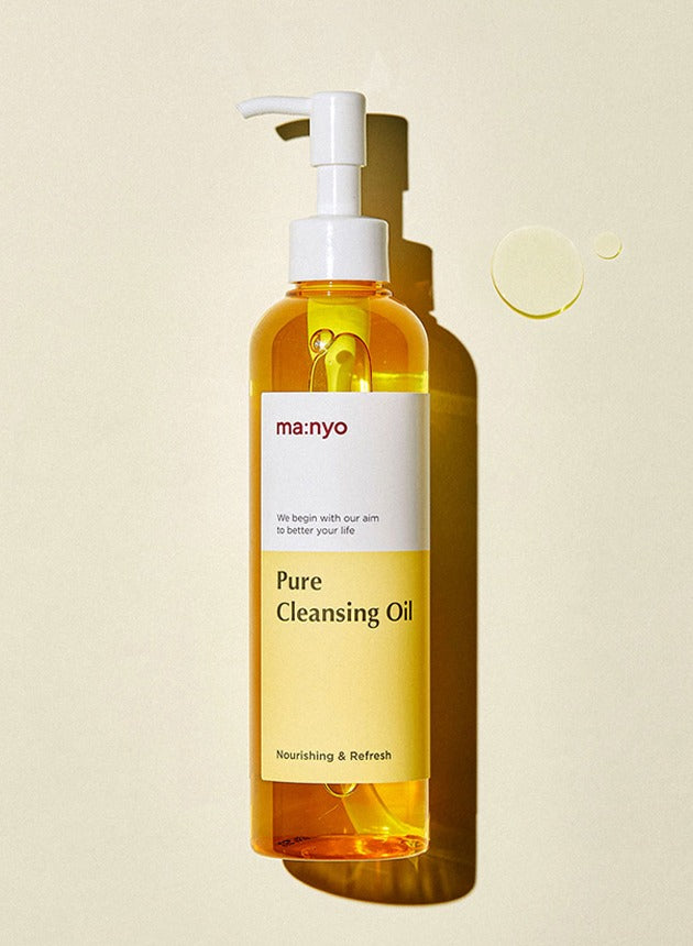 Manyo Pure Cleansing Oil 200ml, formula texture and skin finish