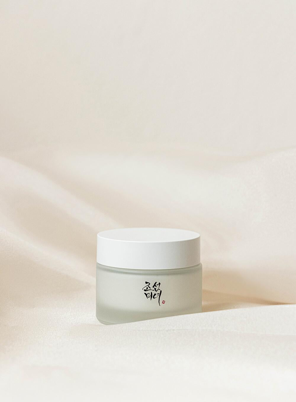 Beauty of Joseon Dynasty Cream - open jar texture