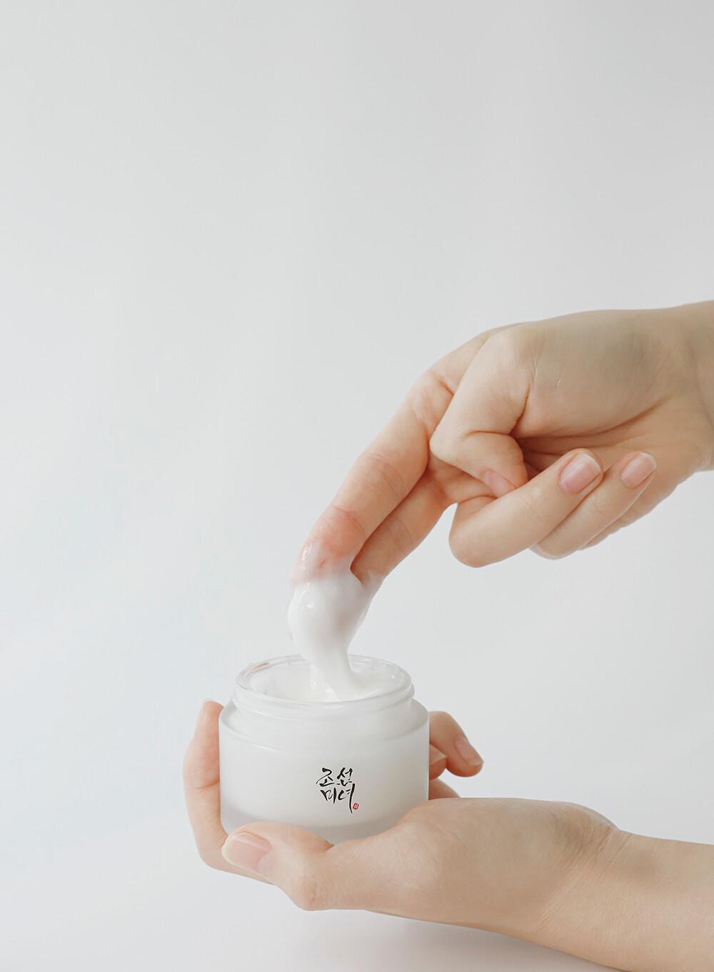 Beauty of Joseon Dynasty Cream - ingredients close-up