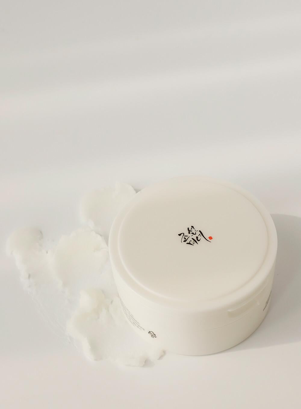 Beauty of Joseon Radiance Cleansing Balm - ingredients close-up
