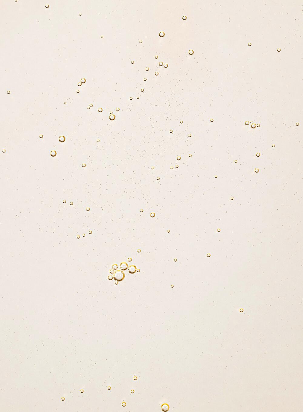 Beauty of Joseon Ginseng Cleansing Oil - emulsifying on skin