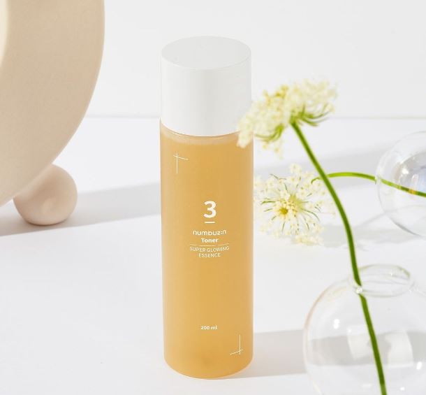 Numbuzin No.3 Super Glowing Essence Toner 200ml