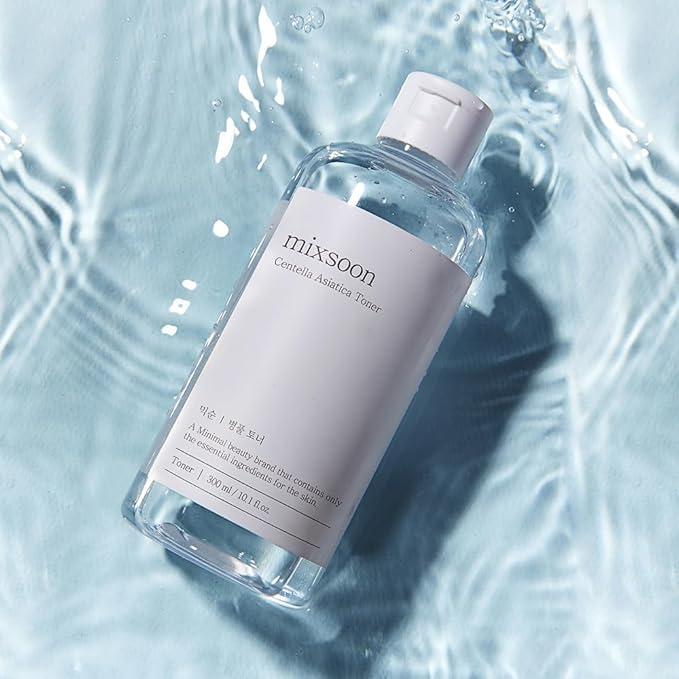 mixsoon Centella Asiatica Toner 300ml watery toner texture and finish