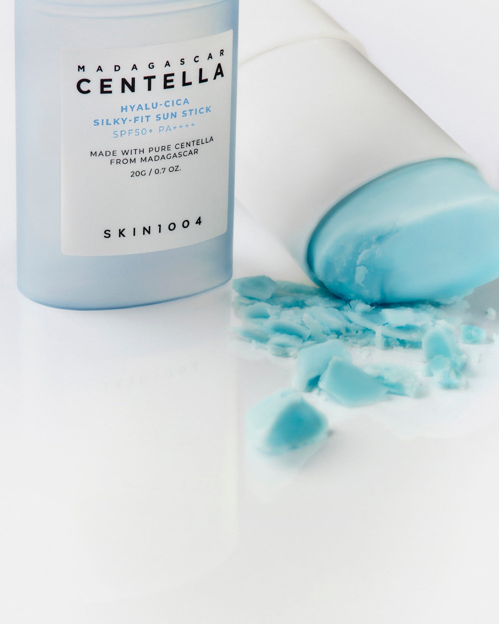 SKIN1004 Madagascar Centella Hyalu-Cica Silky Fit Sun Stick