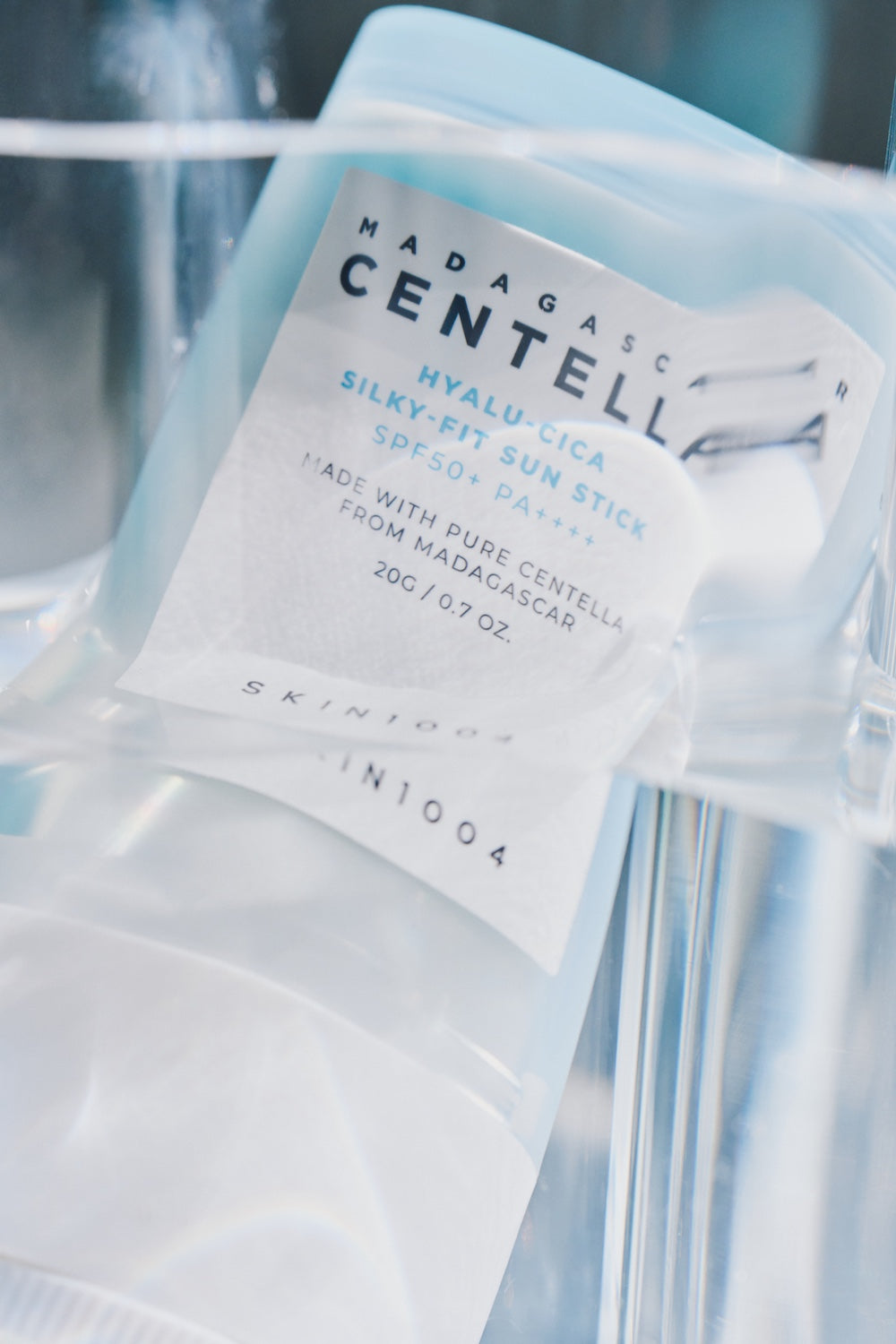 SKIN1004 Madagascar Centella Hyalu-Cica Silky Fit Sun Stick