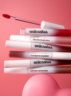Unleashia Luv Hug Velvet Tint - applicator