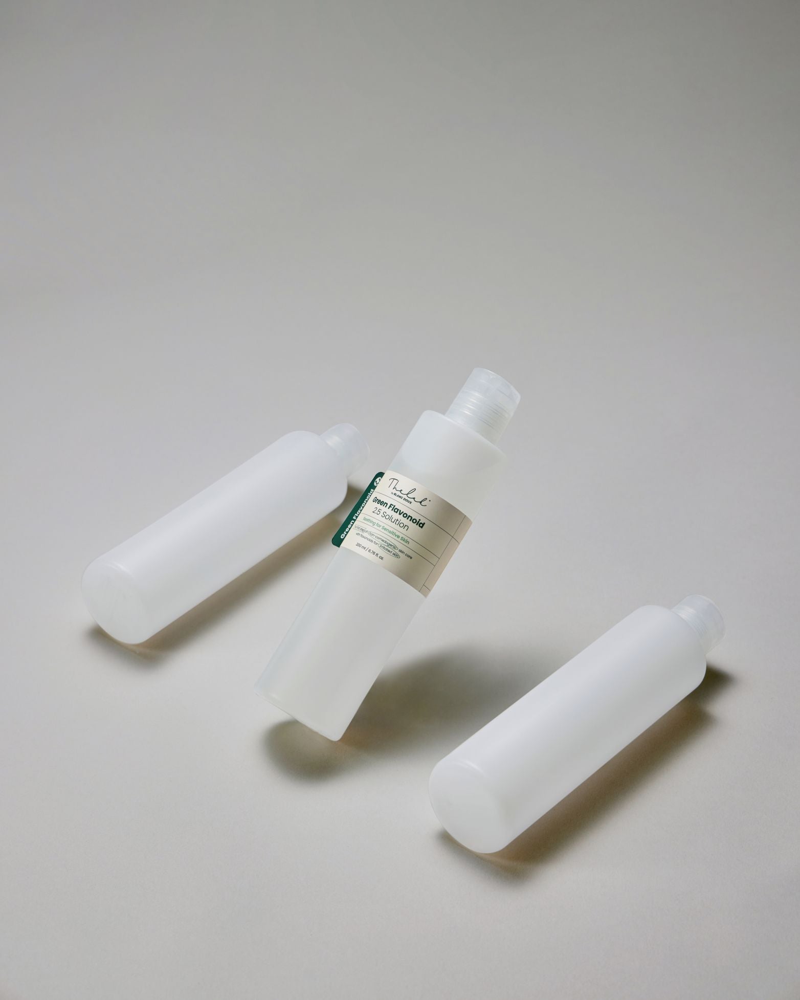 THE LAB by BLANC DOUX Green Flavonoid Solution 200ml