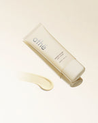 athe Vegan Relief Sun Cream 40ml - texture swatch